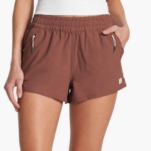 Vuori women’s dash shorts